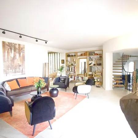 Glorious House Summer Apartment