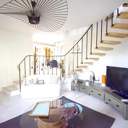 Apartment Glorious House Summer *